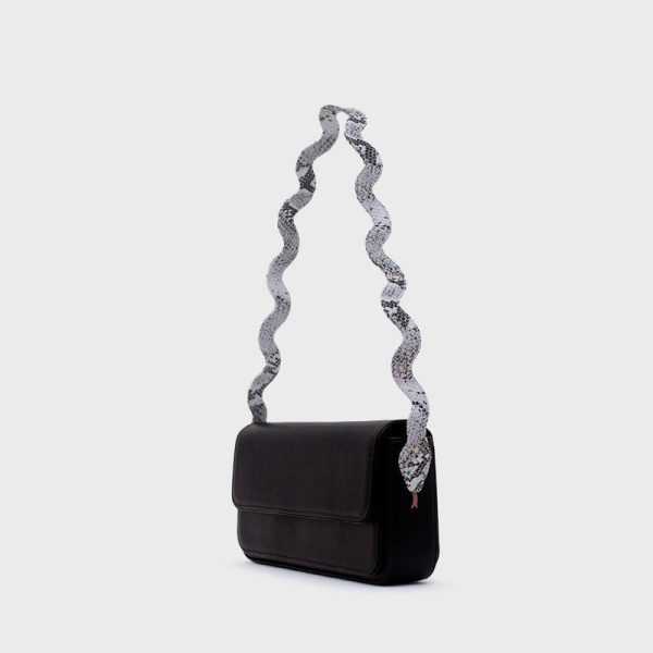 ANACONDA FLAP BAG NEGRO