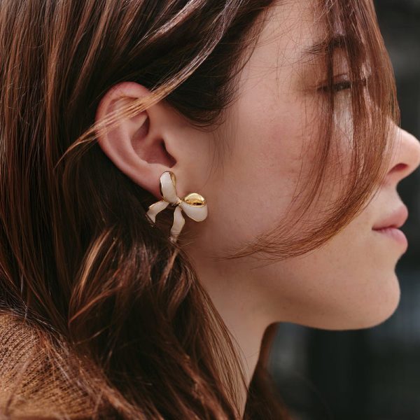 ARETE LAZO MARIE HUESO
