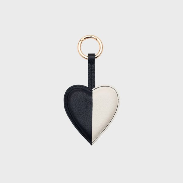 CHARM CORAZÓN AISSA NEGRO